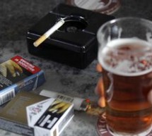SĂNĂTATE / Fumatul şi alcoolul agravează reacţiile alergice