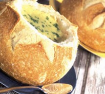 GASTRONOMIE / Supă de porumb in pâine