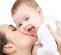 SANATATE / Program online pentru mămici şi bebeluşi