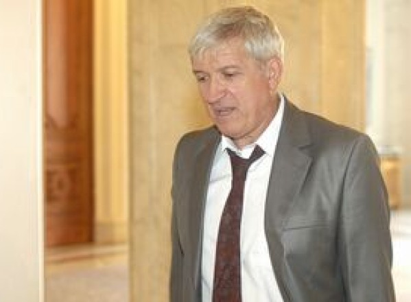 Procurorii extind cercetarile in cazul ministrului Mircea Diaconu