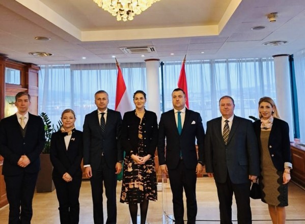 Exequator pentru E.S. Florin Vasiloni, noul Consul General al României la Szeged-Ungaria