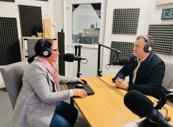 Vizita consulului general al României la Szeged, la Studioul Radio-TV din Szeged
